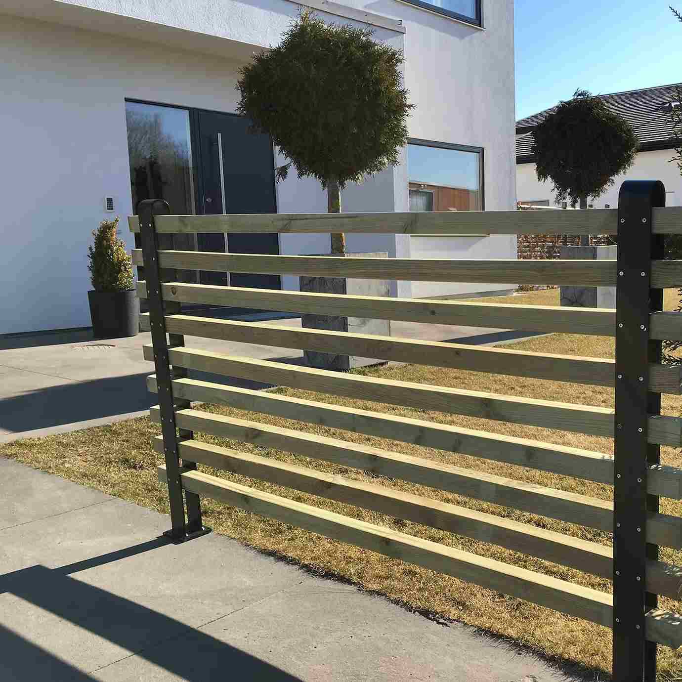 Moderna staket - Staketstolpe Skotte Garden Arkad
