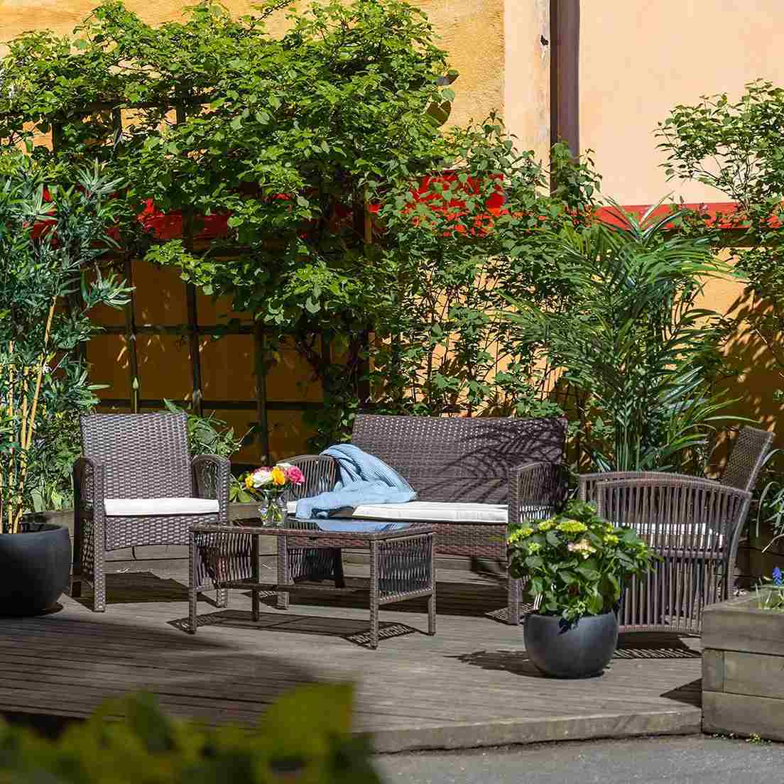 Snygga loungemöbler - loungegrupp-lyfco-dalsjo-set