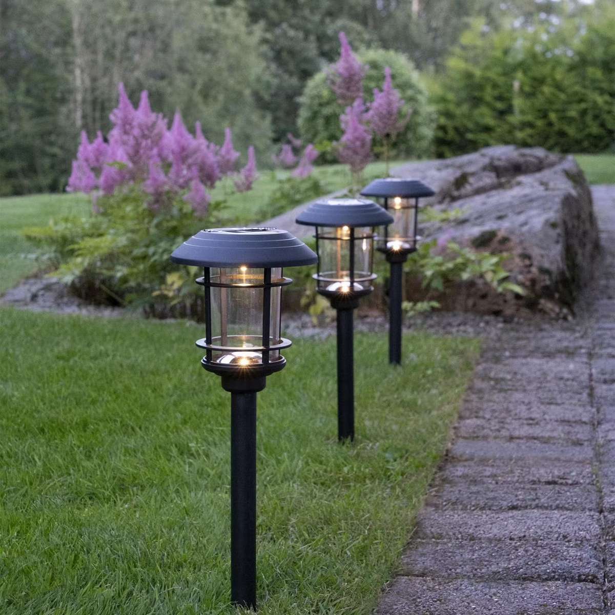 Belysning trädgård inspiration - solcellslampa-och-solcellsbelysning/solcells-pollare-star-trading-fride-twilight-3-pack